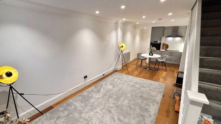 2 bedroom terraced house to rent - Photo 2