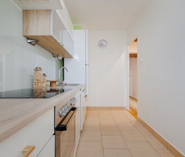 Jasne 3-pokojowe mieszkanie w Chyloni - Photo 1