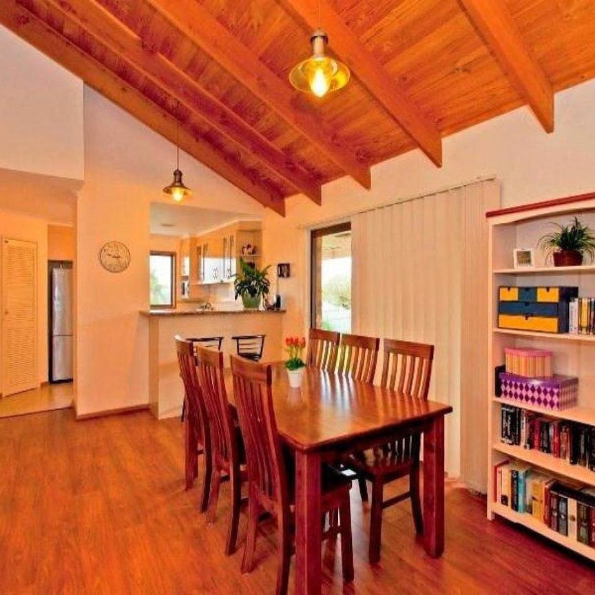 COMFORTABLE FAMILY LIVING IN A QUIET COURT LOCATION - Photo 1