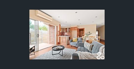 Stunning 3-Bedroom Unit in Vibrant Coburg North - Photo 2