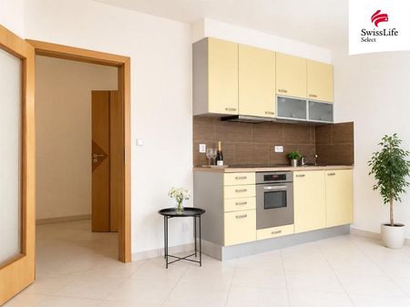 Pronájem bytu 1+kk 33 m² - Fotografie 3