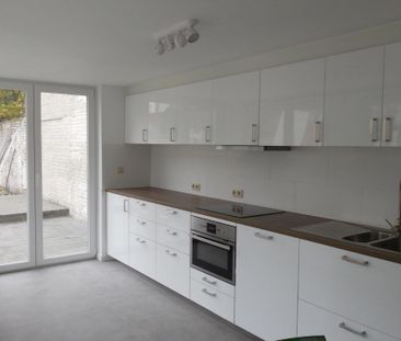 Zeer ruime woning met koetshuis - Photo 4