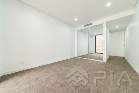 Two Bedroom Apartment Plus Study!! Modern Specs! - Photo 4