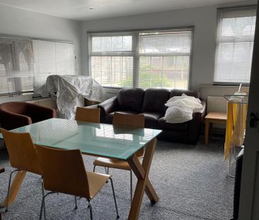 1 bedroom semi-detached house to rent - Photo 2