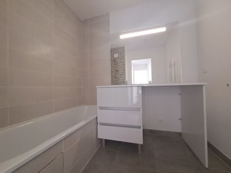 Location Appartement 3 pièces 61m² TOULOUSE 31200 - Photo 2