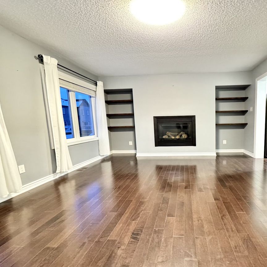 For Lease - 422 Coldwater Crescent, Kanata, Ontario - Photo 1