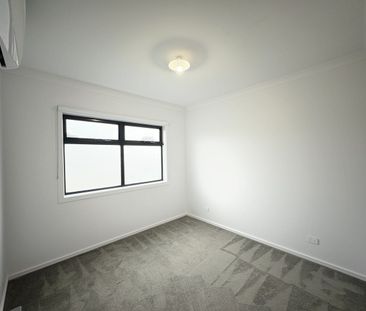 Comfort, Convenience and Added Practicality on the Cusp of East Gee... - Photo 5