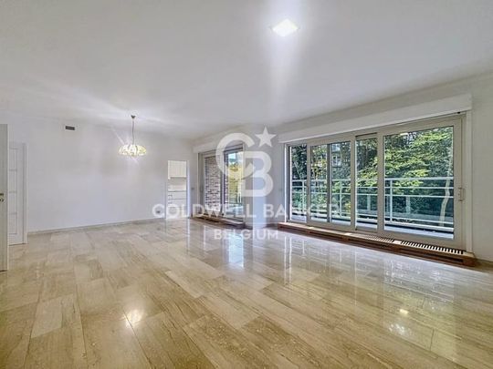 Appartement te huur - Photo 1