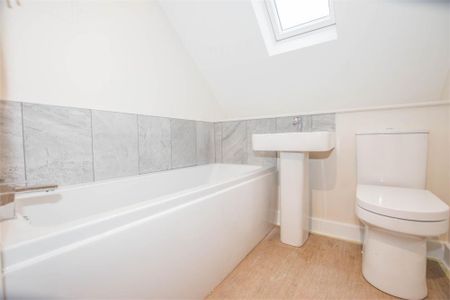 2 bedroom barn conversion to rent - Photo 4