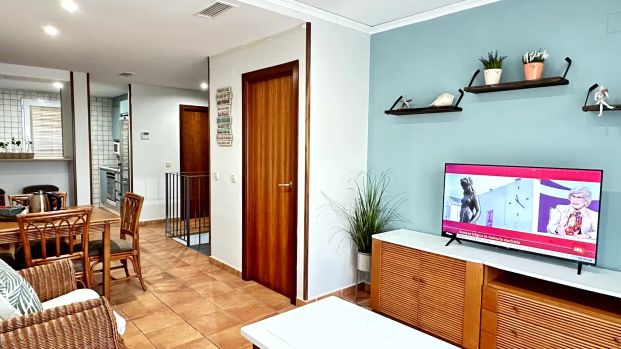 Apartamento de alquiler en Polígon Oliva Nova 2, Oliva Nova - Photo 1