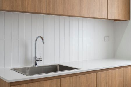 3/35 Fox Creek Circuit, Kellyville NSW 2155 - Townhouse For Rent | Domain - Photo 2