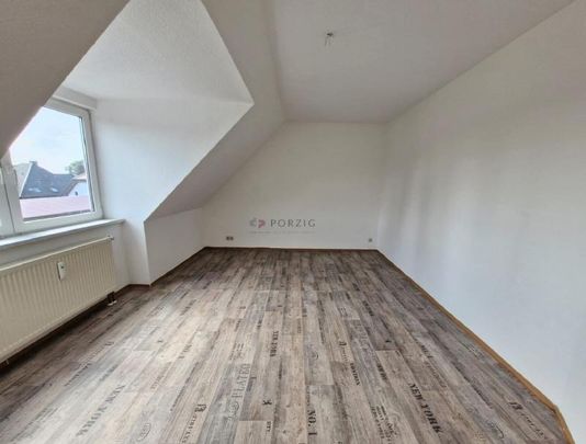 +++Gemütliche Dachgeschosswohnung mit 3 Zimmern+++ - Photo 1