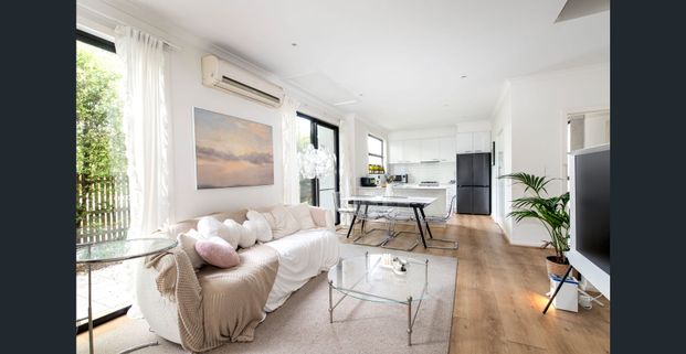 Modern Three-Level Townhouse in Prime Box Hill High Zone - Photo 1