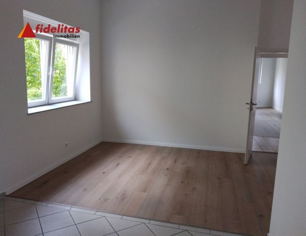 große 1,5 Zi-Wohnung im 1.OG in zentraler und ruhiger Lage von Rastatt - Photo 1