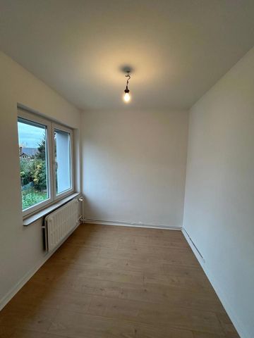 Maison - à louer - 1 250 € 1300 Wavre - Foto 2