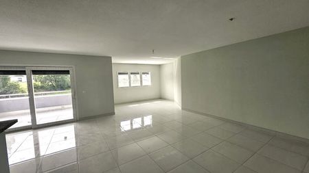 4.5 Zimmer, 142 m², 1. Stock - Photo 2