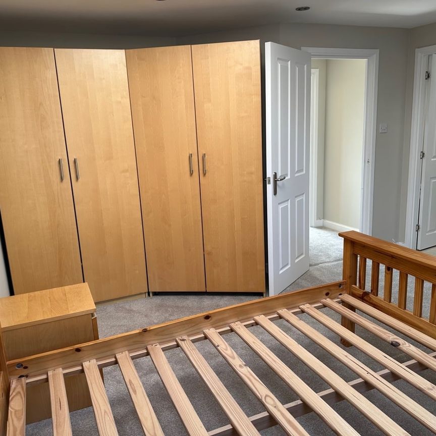 1 Bed Flat, Welldon Crescent, HA1 - Photo 1