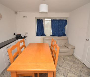 4 bedroom house to rent - Photo 1