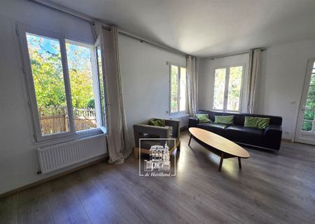 Tout savoir sur cette maison à Saint-Cloud - Photo 2