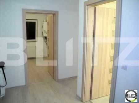 Inchiriere 1 camera, 40 mp, decomandat, totul nou, Complex Platinia! - Photo 4