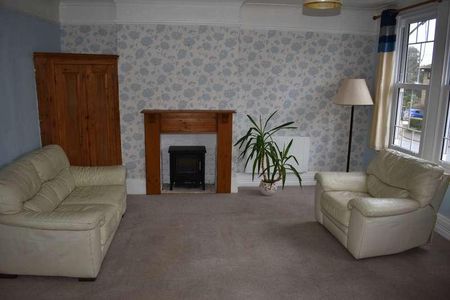 Beach Avenue, Birchington, CT7 - Photo 2