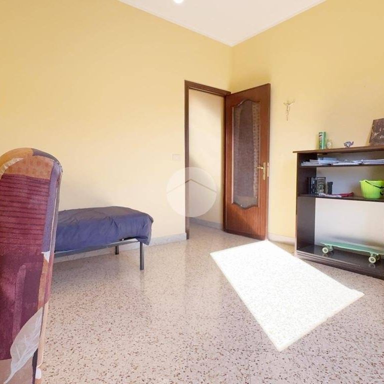 Trilocale via Paolo Emiliani Giudici 140, Oreto - Perez, Palermo - Foto 1