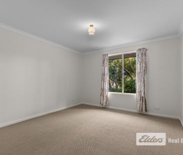 4 Estuarine Court - Photo 2