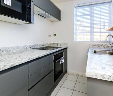 1 bedroom maisonette to rent - Photo 3