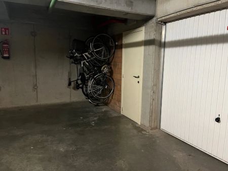 Comfortabel, recent appartement met terras nabij de Zeedijk, aan tramhalte gelegen - Photo 3