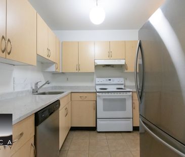 311-615 North Road, Coquitlam - Photo 4