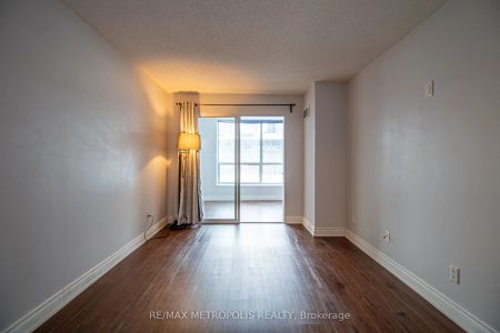 109 Front Street E #641 - Photo 4