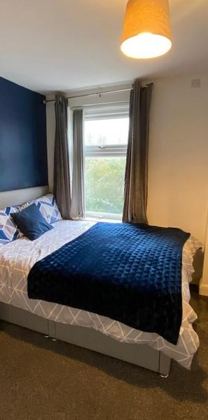 1 bedroom in a house share to rent - Photo 1