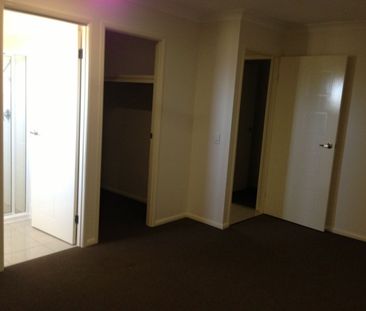 56 Schooner Avenue, Shoal Point - Photo 6