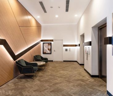 Immaculate Two Bedroom Apartment With Breathtaking Views - Photo 1