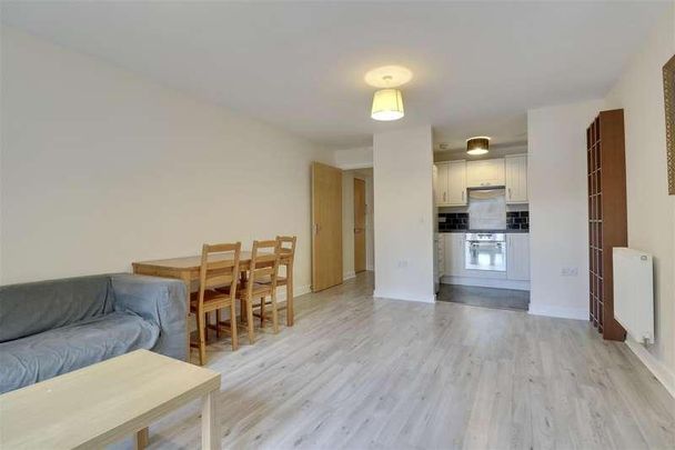 Aylward Street, Portsmouth, PO1 - Photo 1