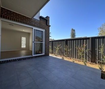 10/312 Park Avenue Kotara NSW - Photo 2