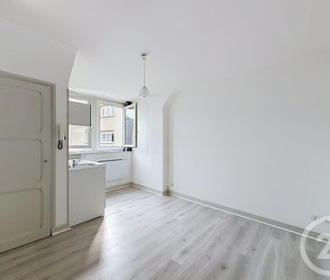 Location Appartement 1 pièce 16m² TROYES 10000 - Photo 2