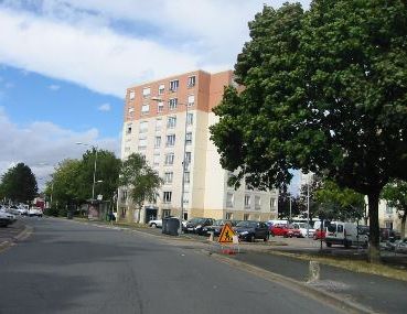 Appartement – Type 5 – 93m² – 359.39 € – CHÂTEAUROUX - Photo 1