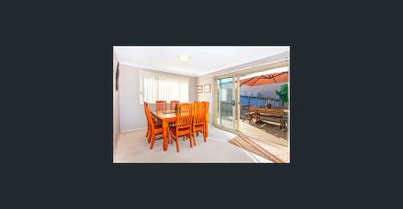 Perfect Family Home - Photo 3