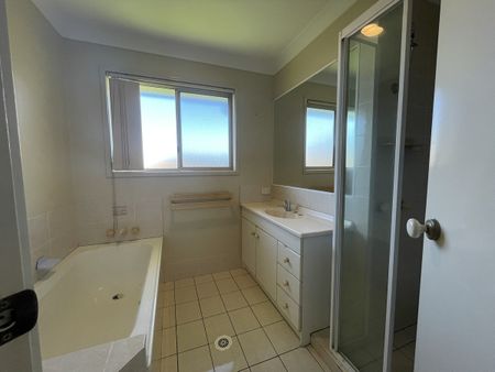 22 Alcott Court, Parkwood - Photo 5