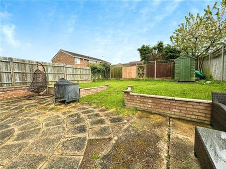 3 bedroom detached house to rent - Photo 4