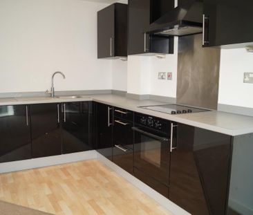 2 bedroom apartment to rent - Photo 3