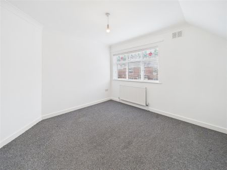3 bedroom House to rent - Photo 5