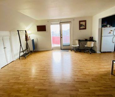 For Lease - 2123 Lawrence Avenue Unit# #4, Toronto, Ontario - Photo 2