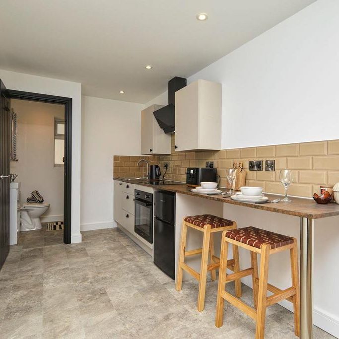 Studio to rent - Photo 1