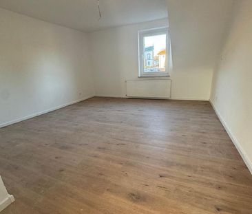 Frisch sanierte 2 ZKB-Wohnung - Foto 3