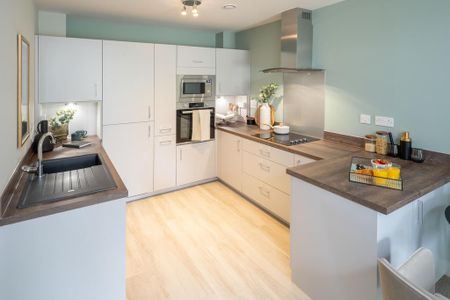 1 bedroom retirement property to rent - Photo 5