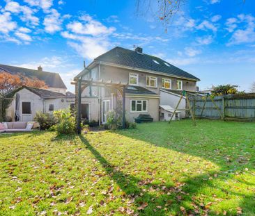 4 bedroom semi-detached house to rent - Photo 4
