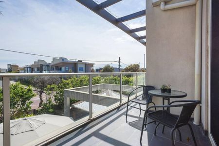 STEPS TO THE BEACH | FULLY FURNISHED | UTILITIES INCLUDED - Photo 2