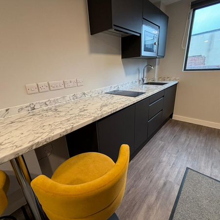 Studio to rent - Photo 3